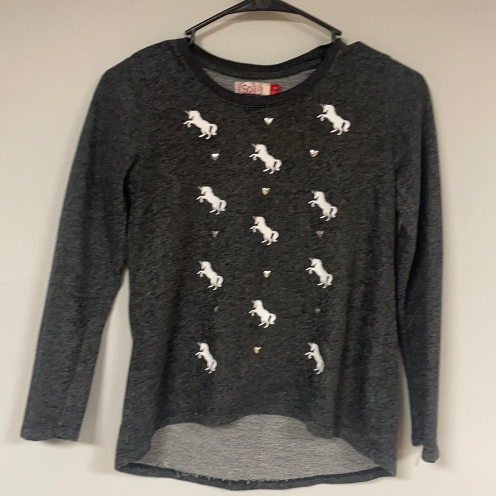 SO Girl's 10 gray pullover White unicorns & stars